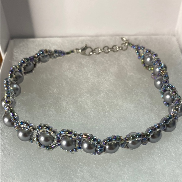 Elegant Silver pearl  Beaded Bracelet - Picture 1 of 4